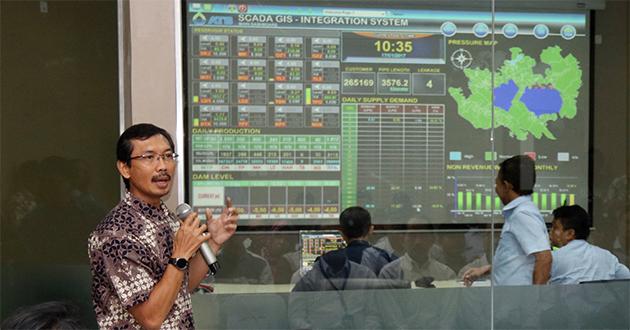 82TIKA-PELUNCURAN SCADA GIS.jpg